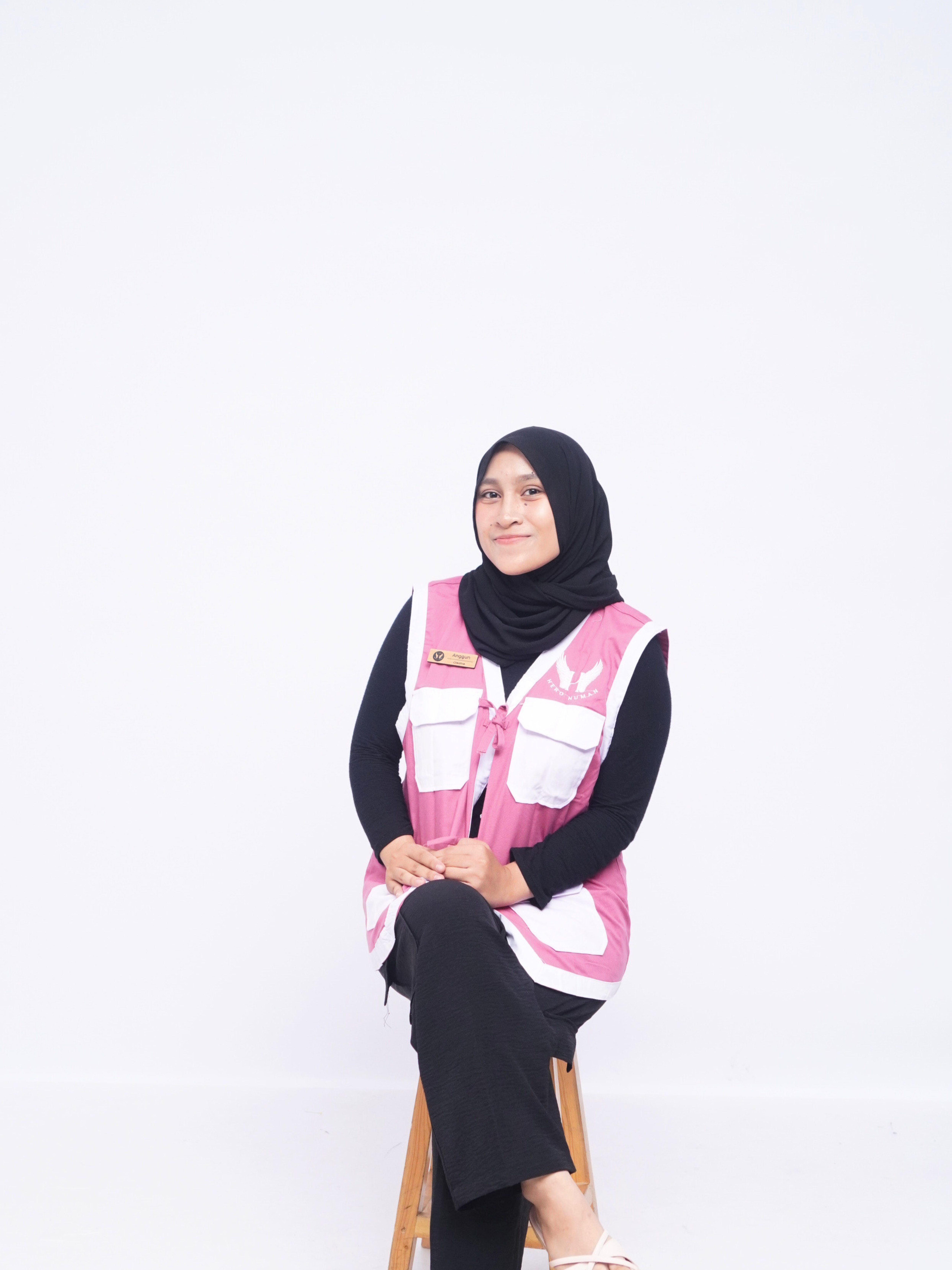 Three Anggun Zulira Putri